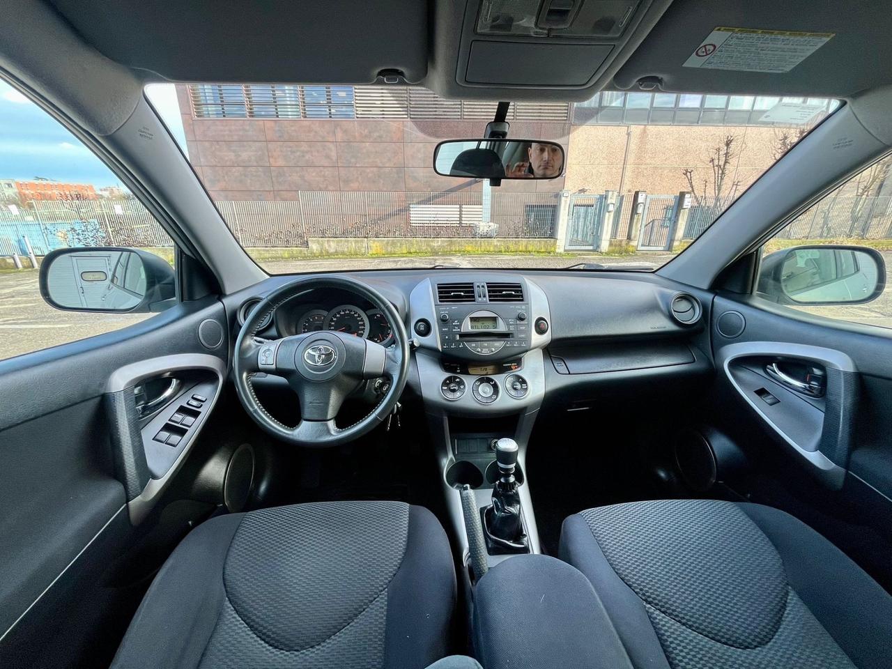 Toyota RAV4 2.2D-4D 155.000km 2007 4x4 perfetta