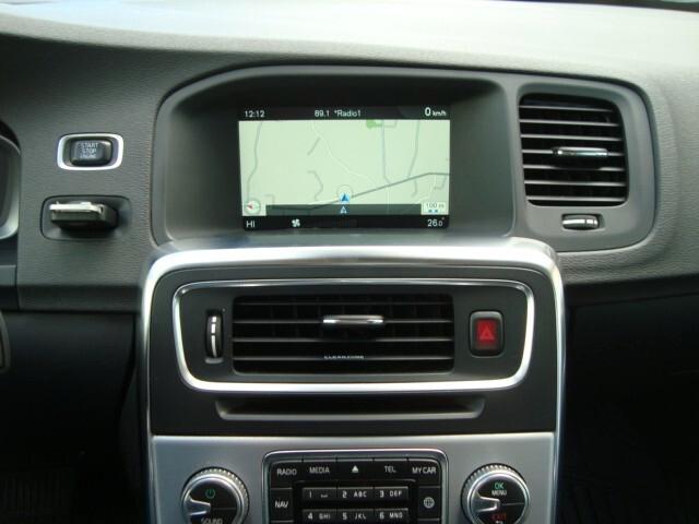 Volvo V60 Cross Country D3 Geartronic Summum