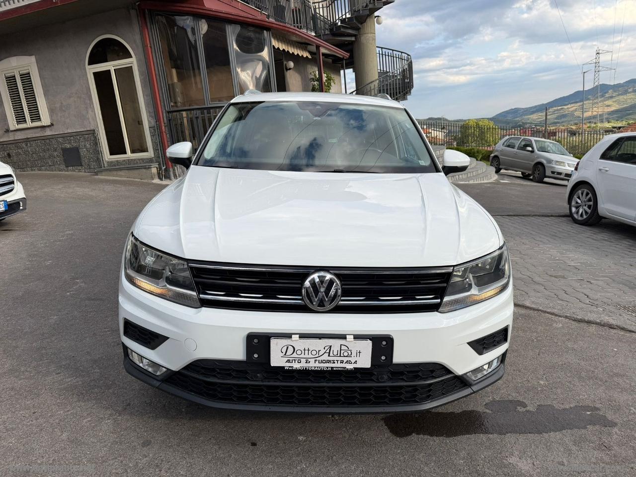 VOLKSWAGEN Tiguan 1.6 TDI Business BMT