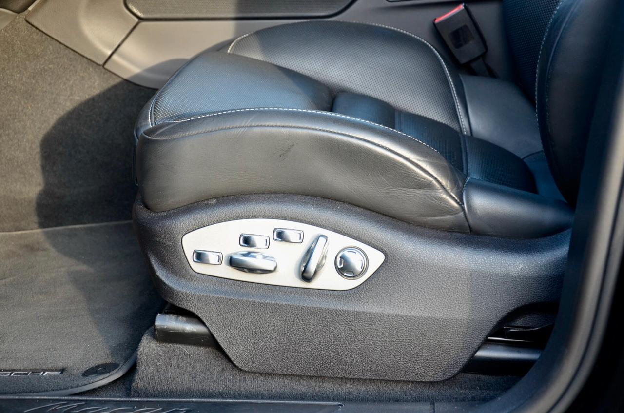 PORSCHE MACAN 2.0 265cv PDK UNICOPROPRIETARIO, SERVICE PORSCHE, UFF ITALIANA, MATRIX, BOSE, SPORT CHRONO, 20", PERMUTE