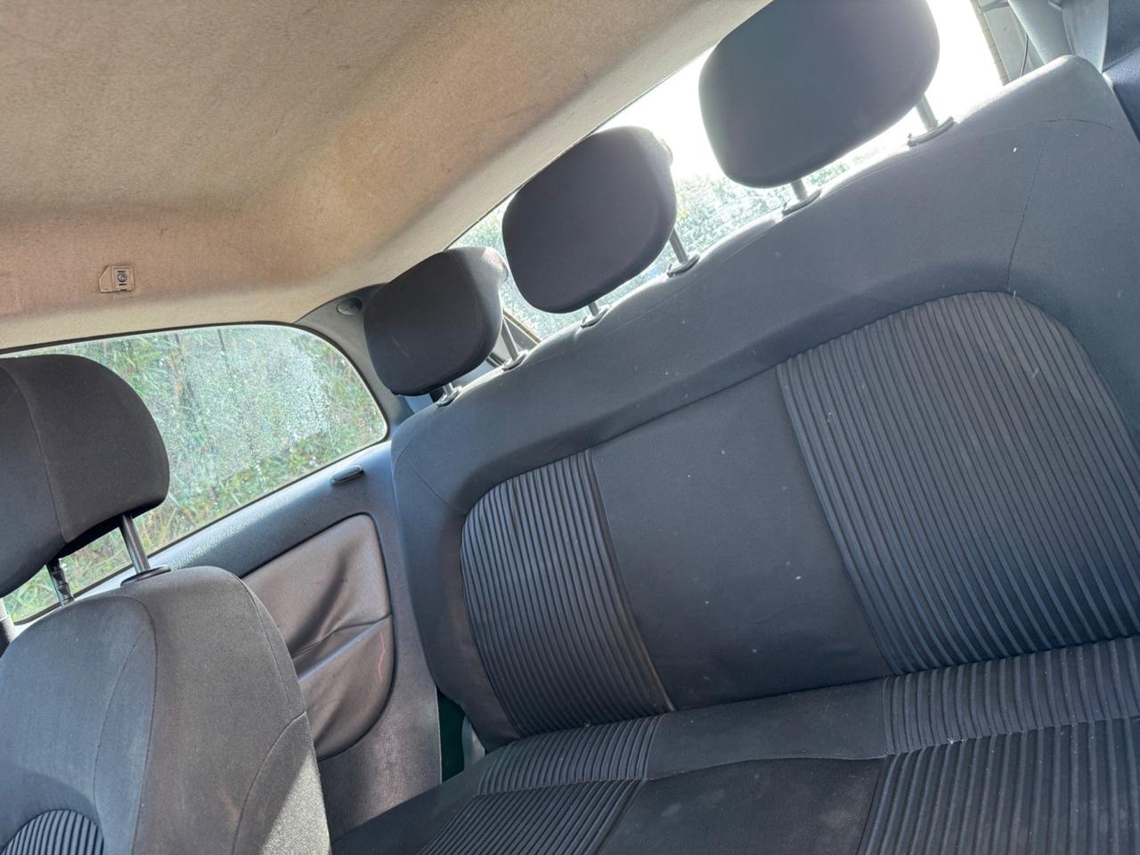 Lancia Ypsilon 1.3 MJT 75 CV Argento