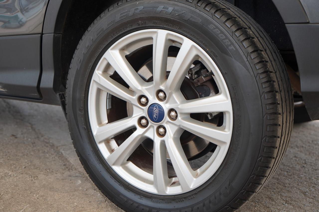 Ford Kuga 1.5 TDCI 120 CV 2WD Plus