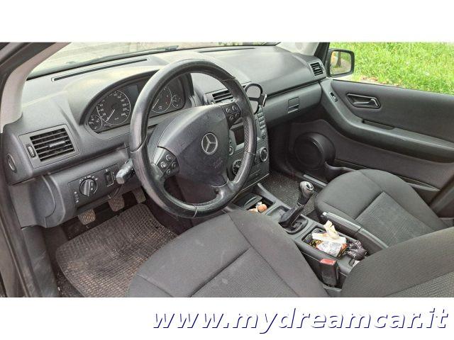 MERCEDES-BENZ A 160 Avantgarde