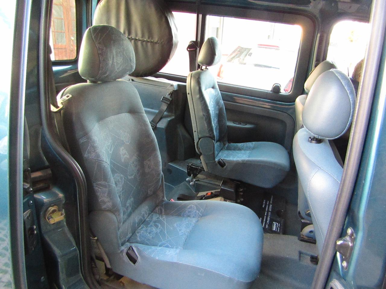 Renault Kangoo 1.4 BZ per Trasporto Disabili