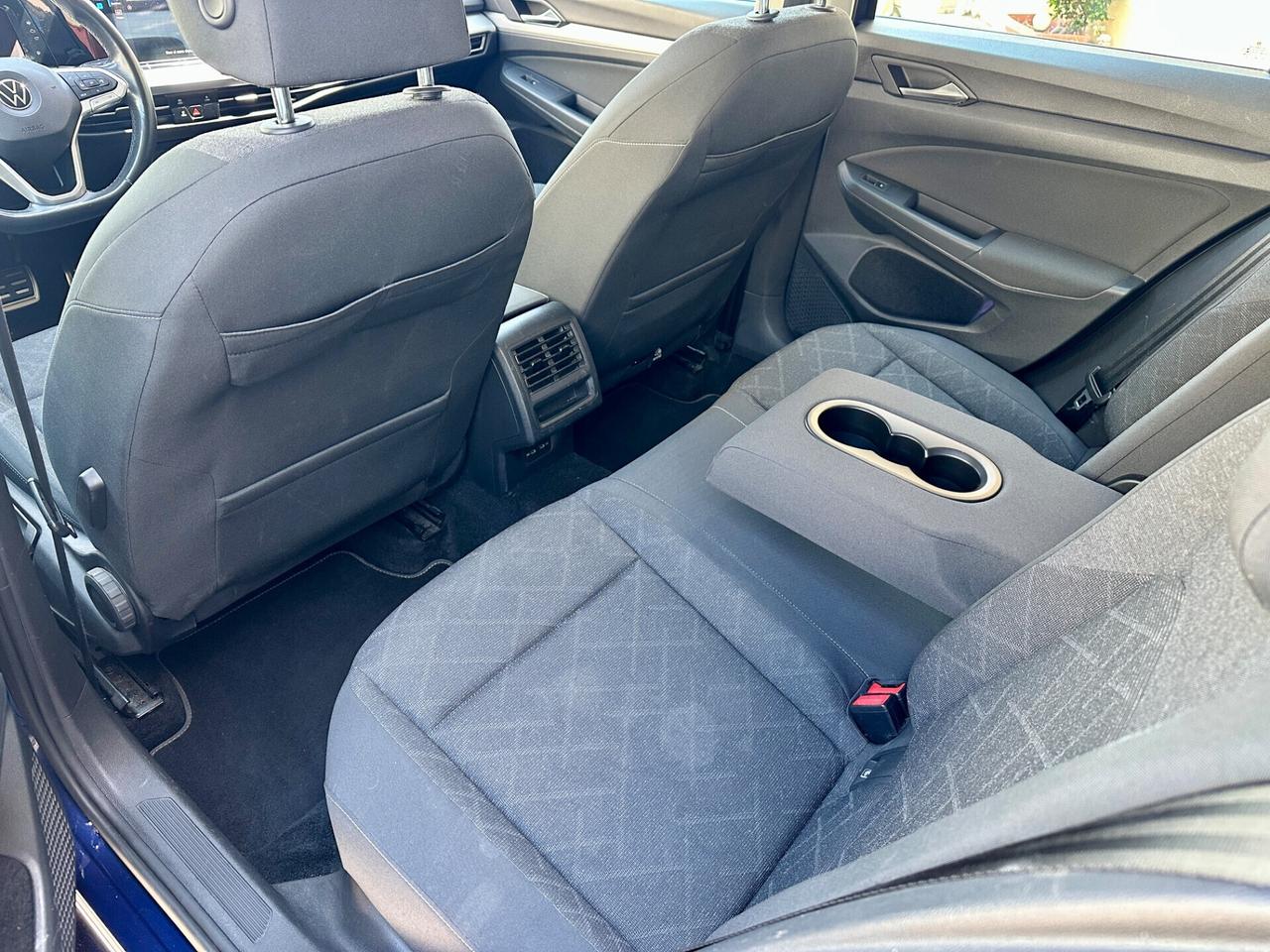 Volkswagen Golf 2.0 TDI 150 CV DSG SCR Style