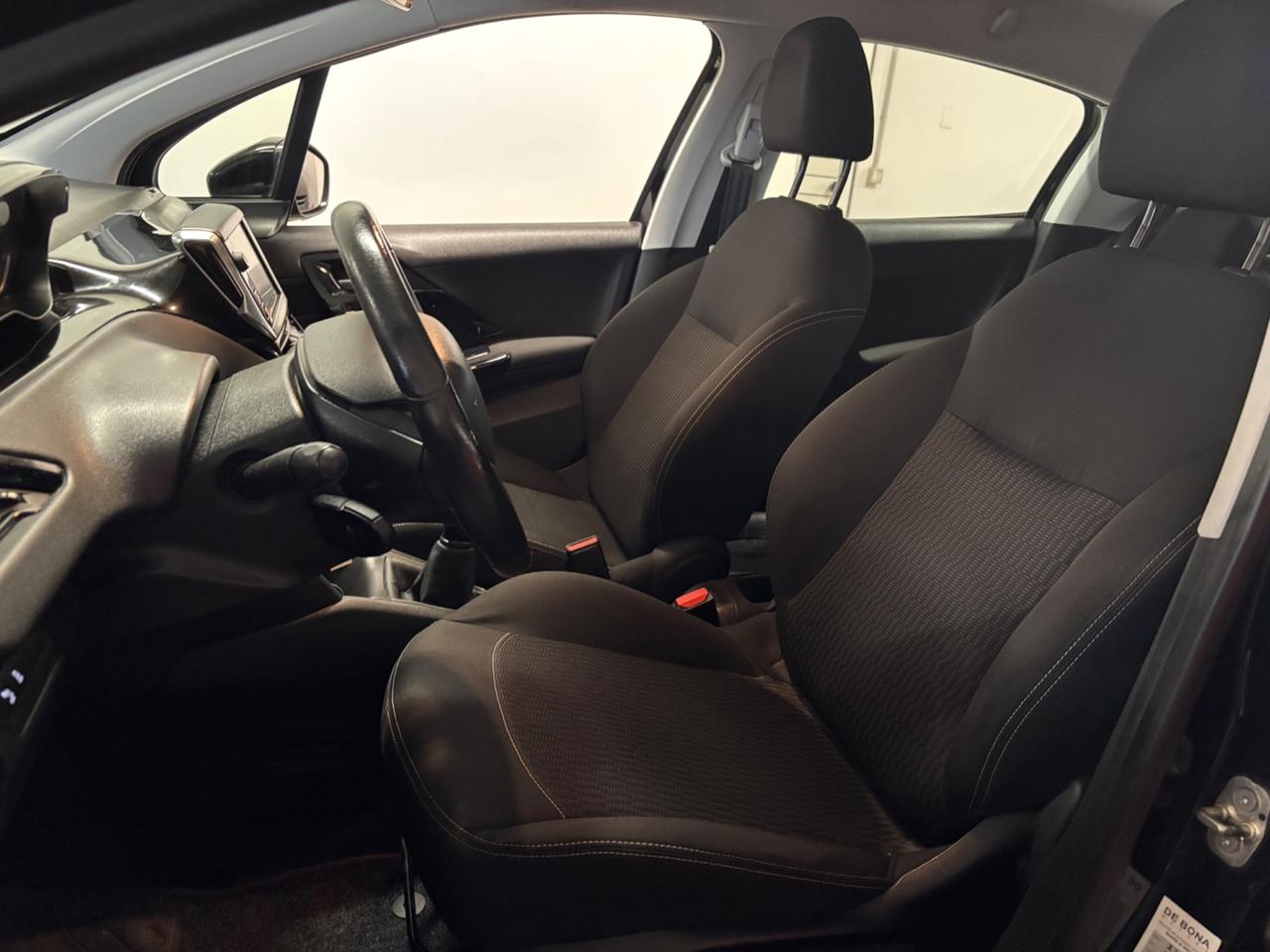 Peugeot 208 1.2 BENZINA Active OK NEOPATENTATI
