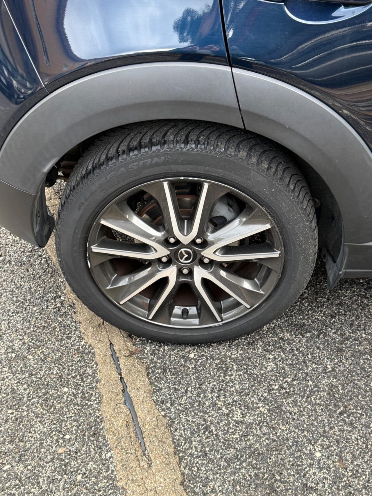 CX-3 1.5L Skyactiv-D Exceed-unipro-rate-pelle-Navi-