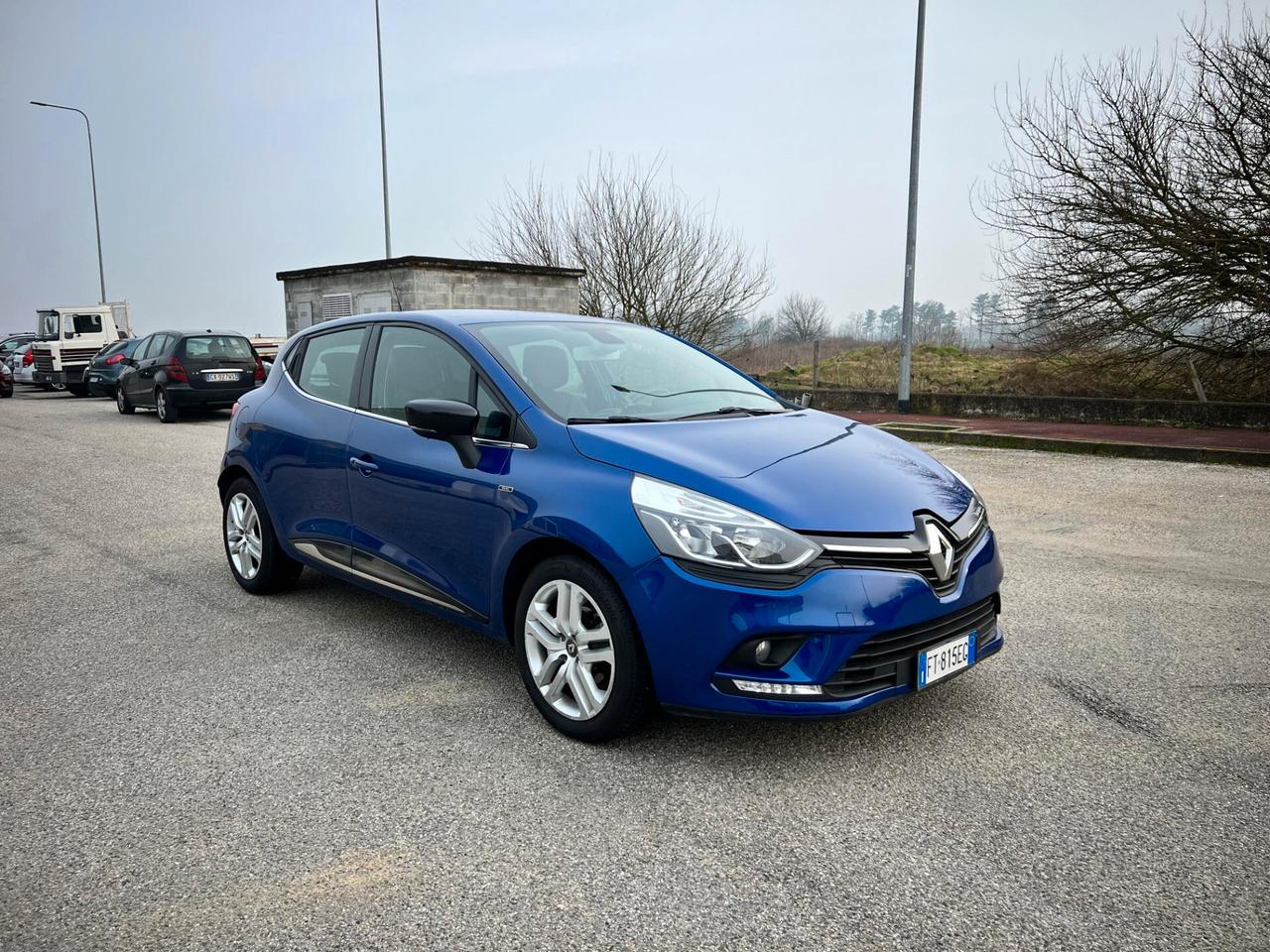 Renault Clio TCe 12V 75 CV 5 porte Duel