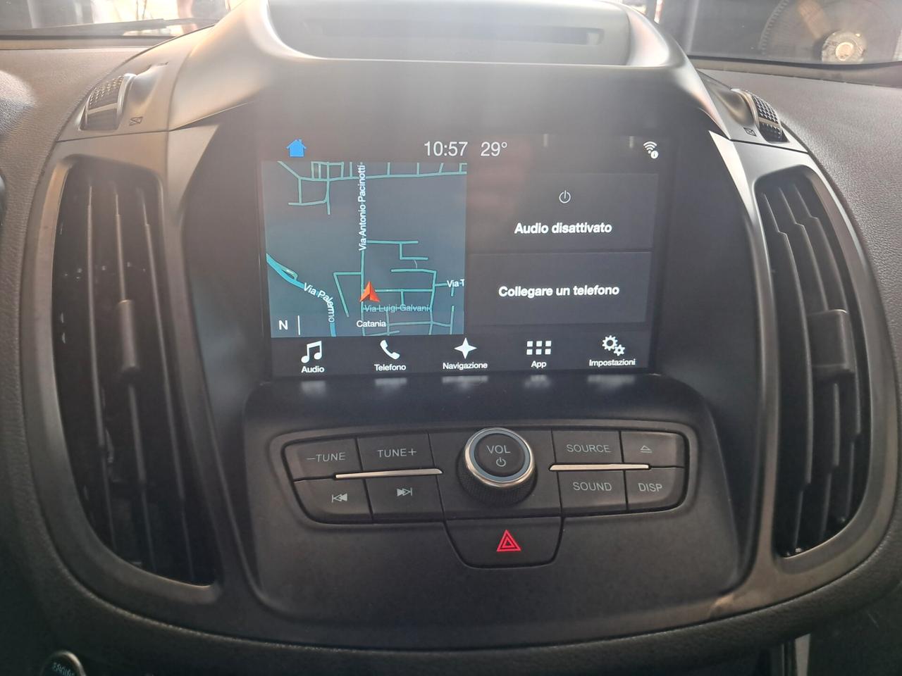 Ford Kuga 1.5 TDCI 120 cv ST-Line