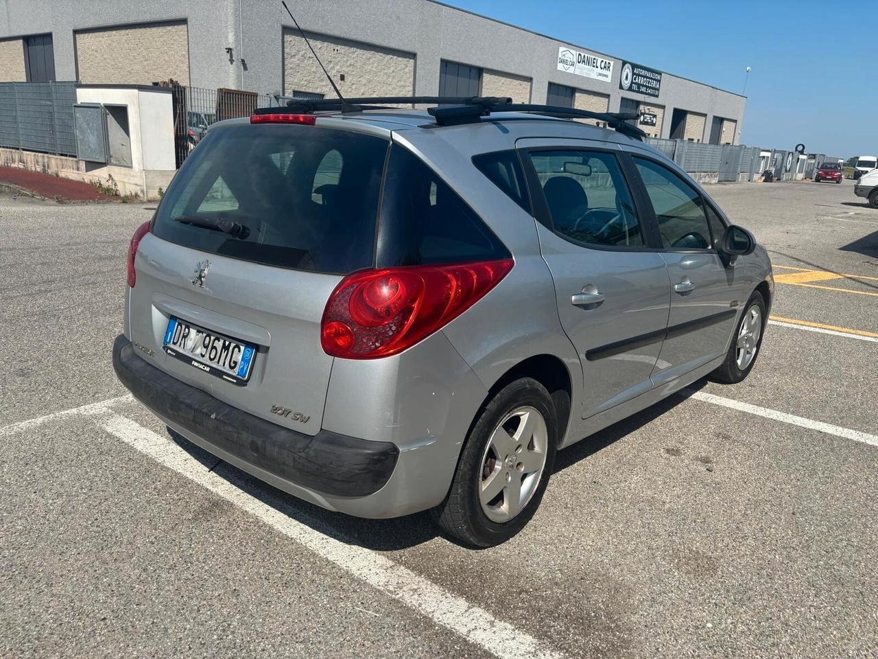 Peugeot 207 1.4 VTi 95CV SW XS Ciel