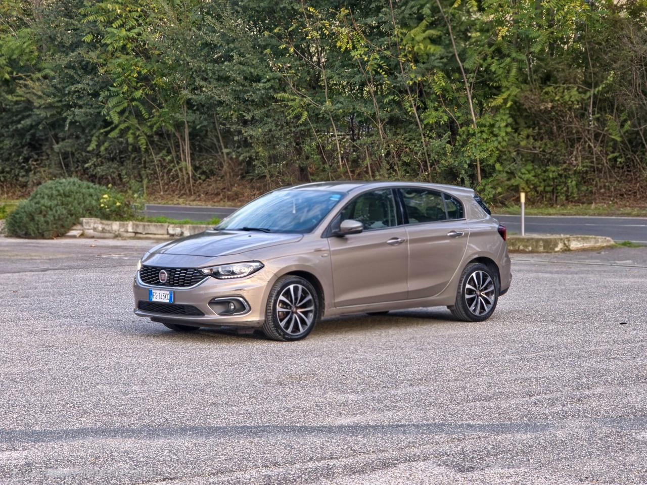 Fiat Tipo 1.4 5 porte Lounge CV-95 E6B Manuale NEO 2018
