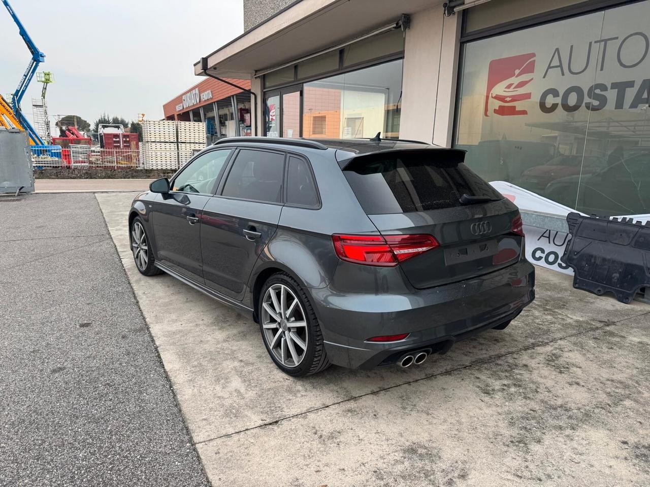 Audi A3 SPB 35 TFSI S-LINE