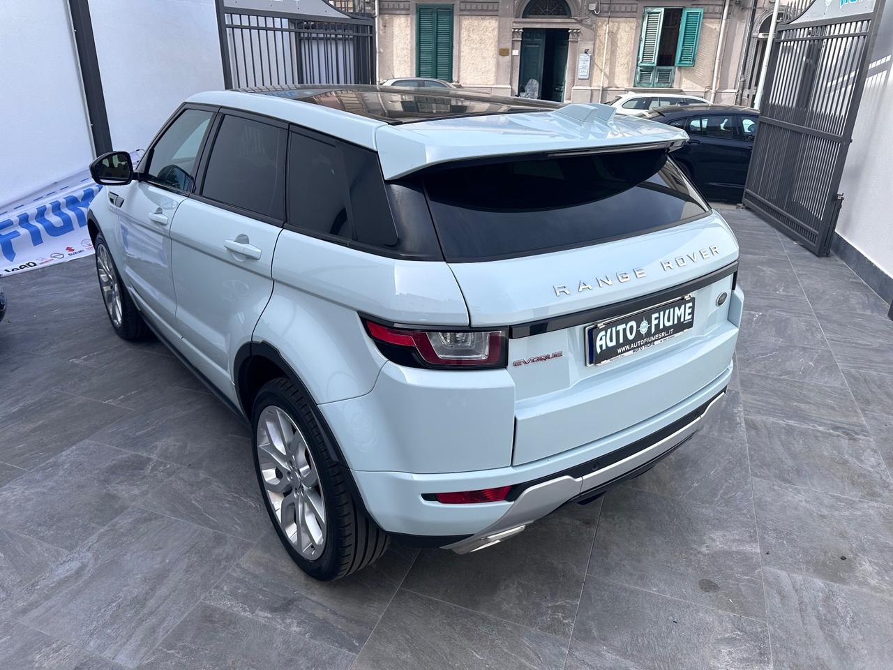 Land Rover Range Evoque 2.0 TD4 180 CV Coupé HSE Dynamic