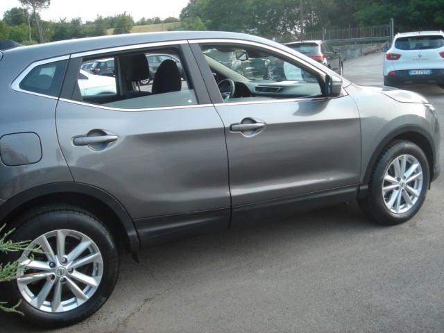 Nissan Qashqai 1.2 DIG-T Acenta