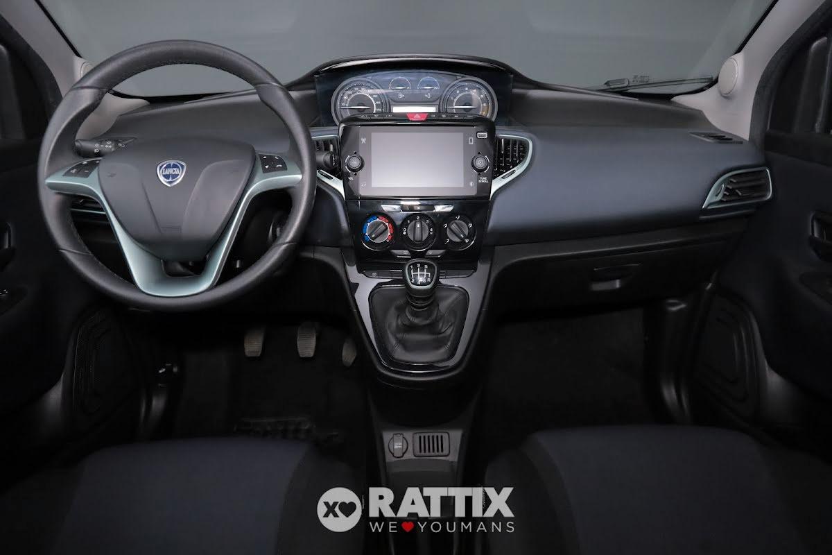 Lancia Ypsilon 1.0 Firefly Hybrid 70CV Platino