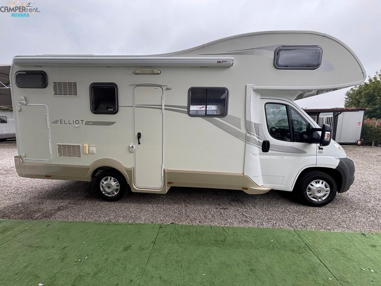 CARAVANS INTERNATIONAL ELLIOT 40 - mansardato con letti a castello in coda