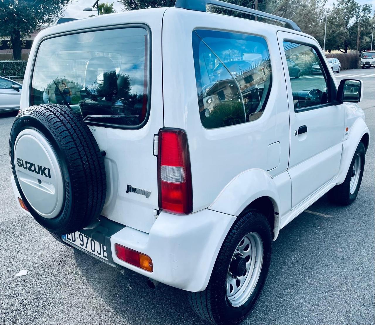 Suzuki Jimny 1.5 DDiS cat 4WD JLX