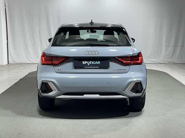 Audi A1 citycarver 30 TFSI Admired