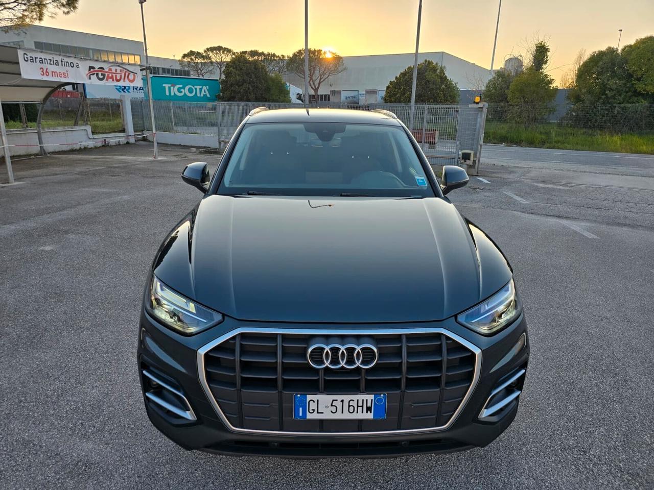 Audi Q5 35 TDI S tronic Business