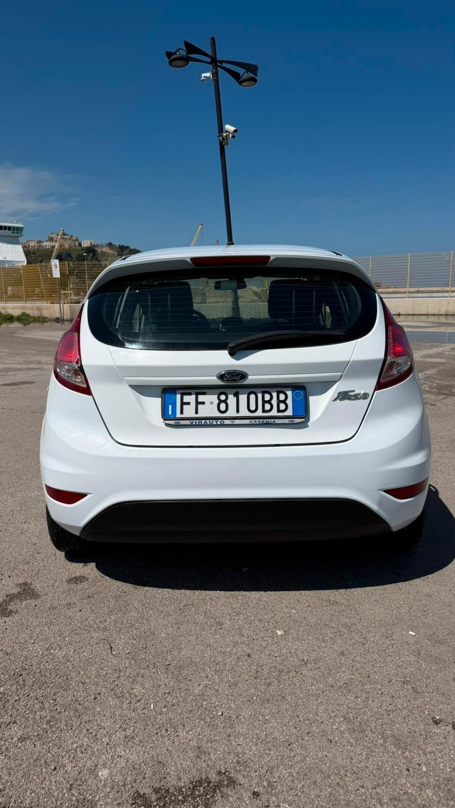 Ford Fiesta 1.2 Benzina 2016 - Neo Patentati - 140.000km -