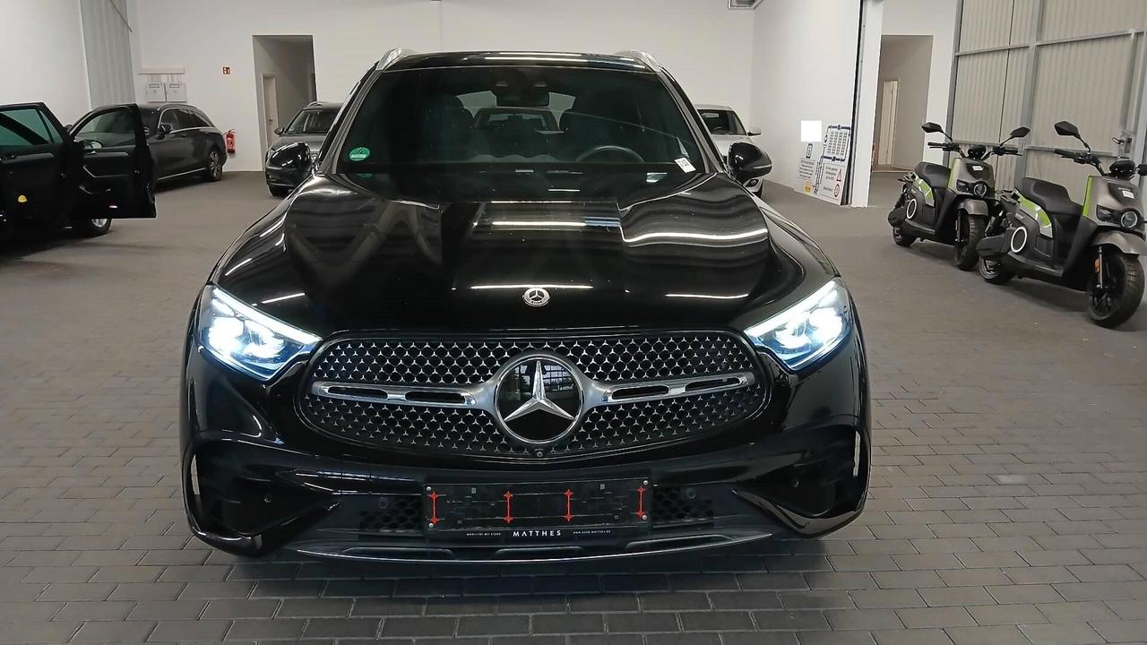 Mercedes-benz GLC 220 d 4Matic AMG Line Premium Plus TETTO / R20 / LED DIGITAL