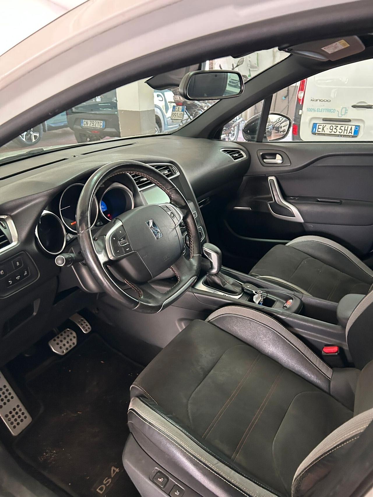 Ds DS4 4 Crossback BlueHDi 120 Moondust