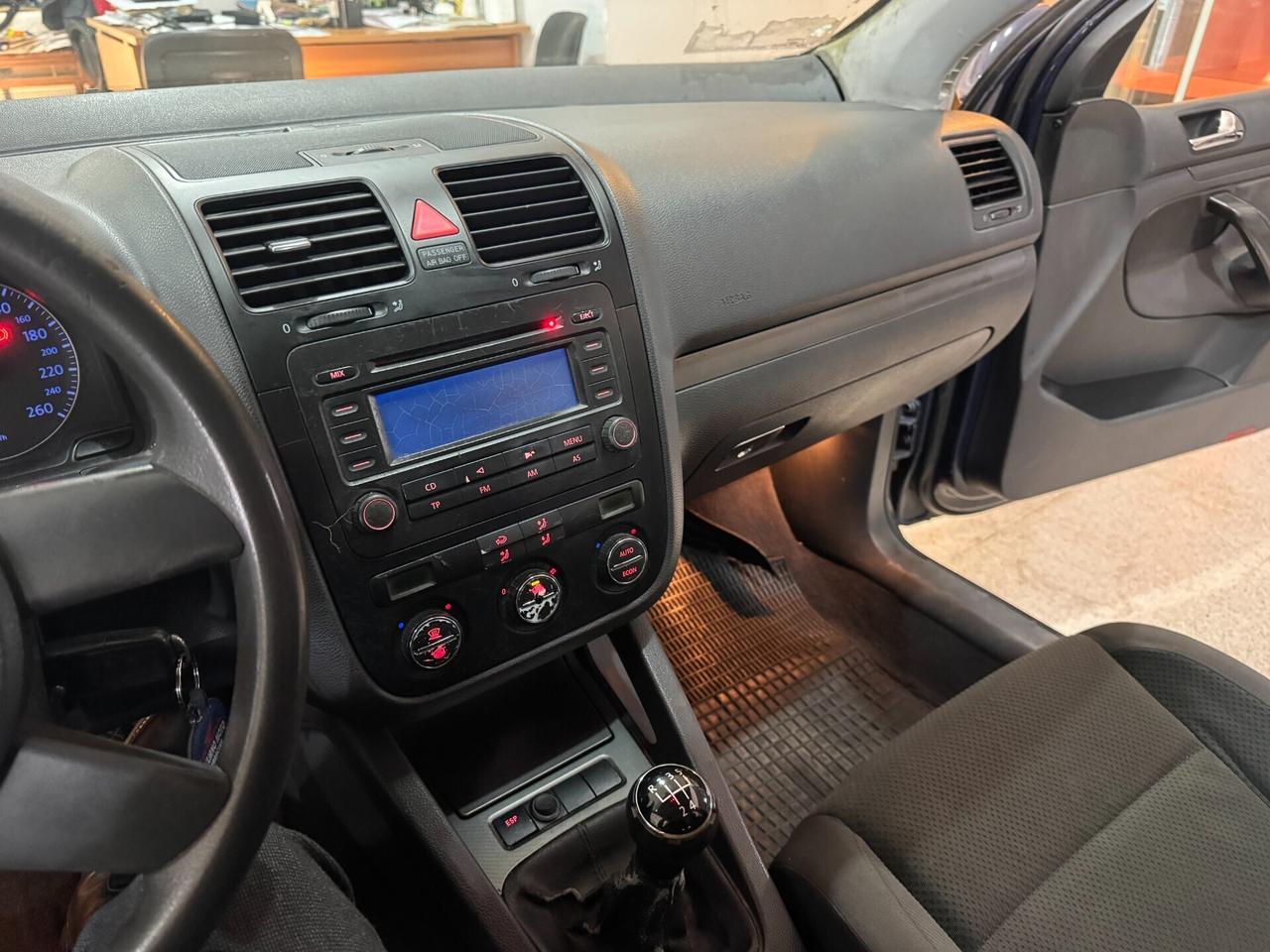 Volkswagen Golf 1.9 TDI 5p. 105 cv. Comfortline