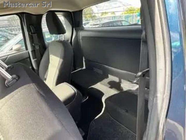 NISSAN Navara Navara 2.3 dci k.cab Visia 4wd 163cv - GG935BA