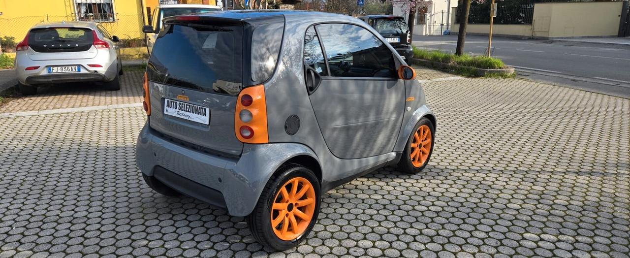 Smart ForTwo 700 coupé pure (45 kW)