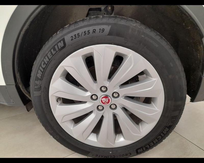 Jaguar E-Pace 2.0d i4 awd 180cv auto my19