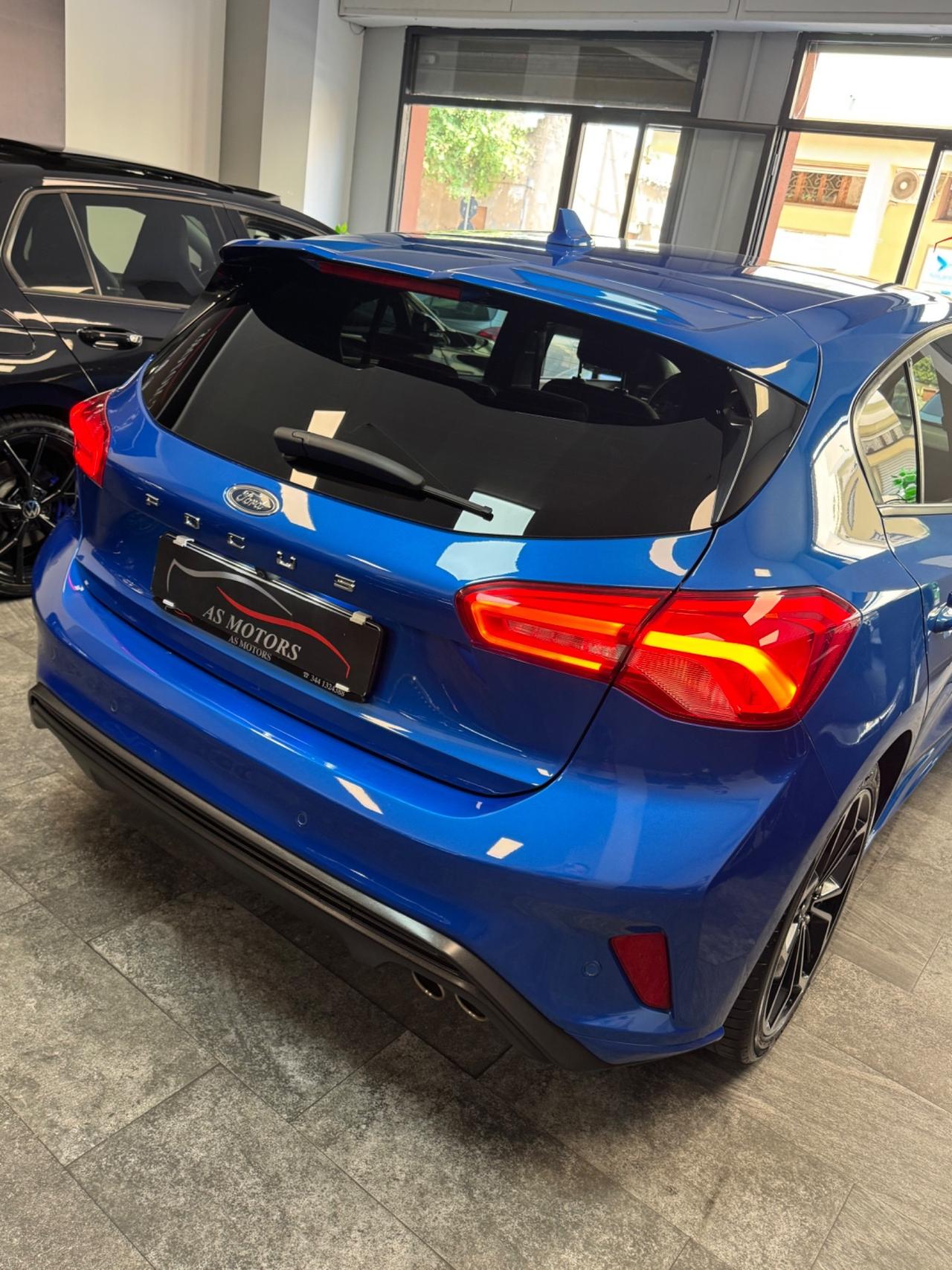 Ford Focus 1.0 EcoBoost 125 CV ST Line Finanziabile