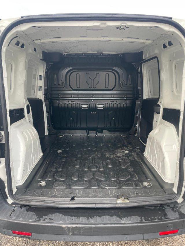 FIAT DOBLO' 1.6 M-JET 105CV FURGONE 3 POSTI - 2019