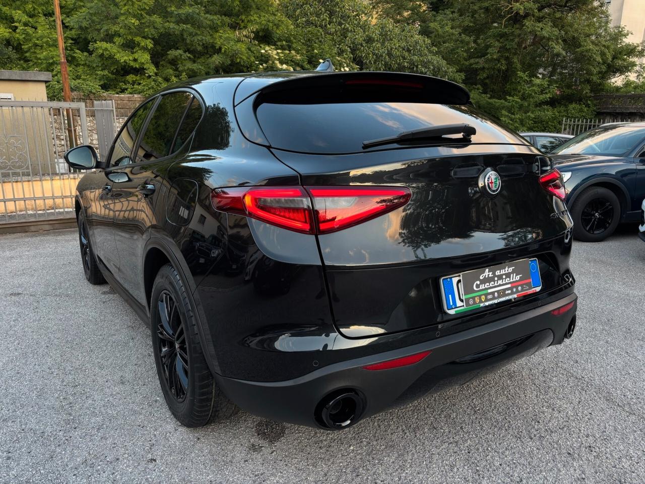 Alfa Romeo Stelvio 2.2 Turbodiesel 160 CV AT8 RWD MY 22