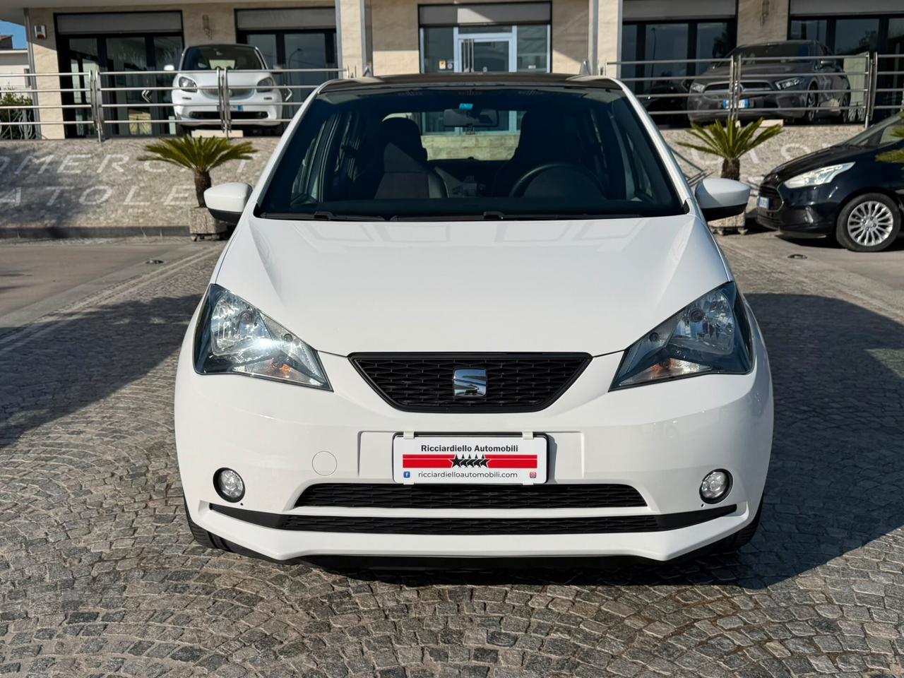 Seat Mii 1.0 ASG 60Cv by Cosmopolitan - automatica