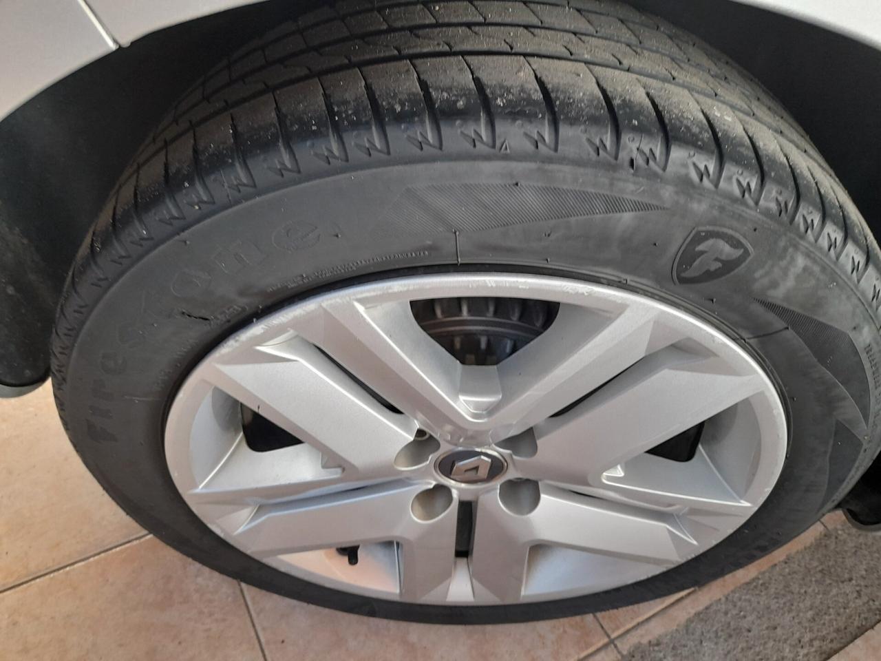 Renault Clio TCe 90 CV 5 porte R.S. Line