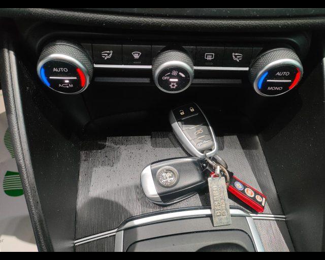 ALFA ROMEO Giulia 2.2 t Super 150cv auto