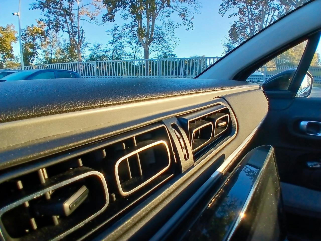 Citroen C3 PureTech 83 S&S Shine gpl*