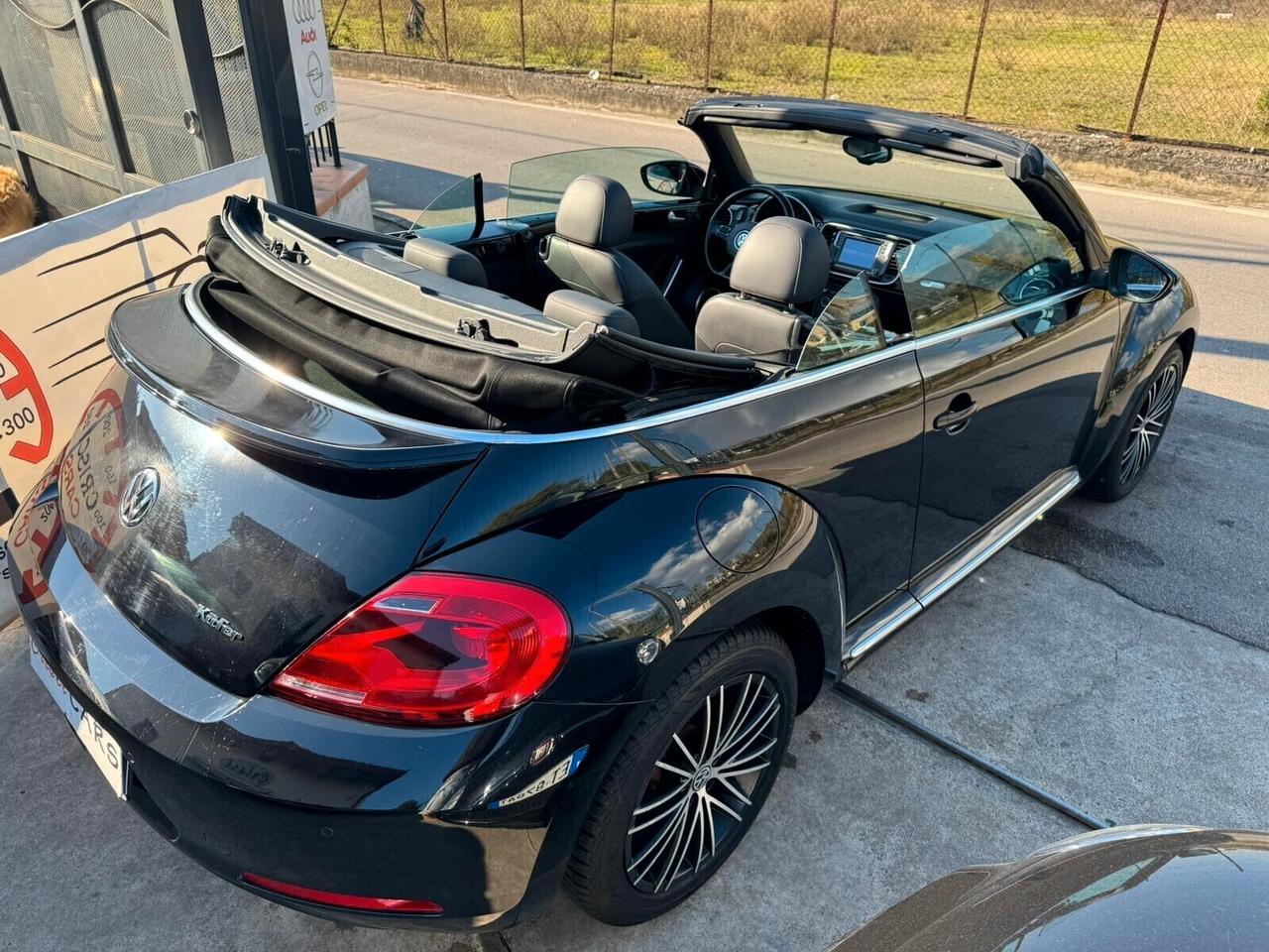 Volkswagen Maggiolino Cabrio Un Gioiello di Auto 2.000€ di Bonus Rottamazione!