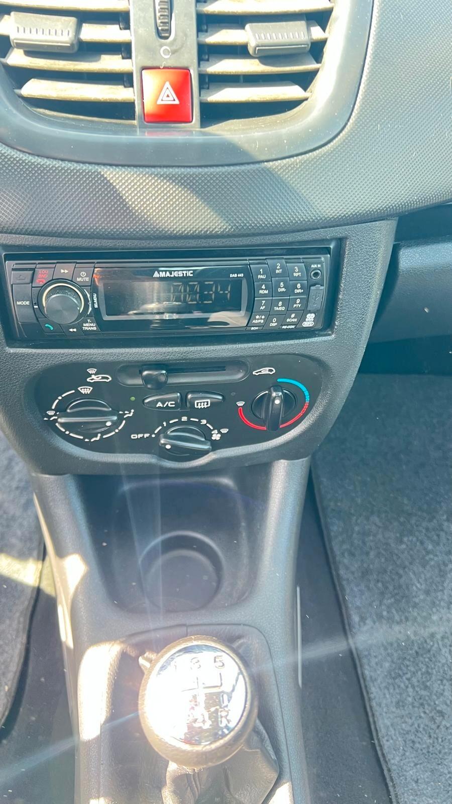 Peugeot 206 Plus 1.1 60CV 3p. Urban ECO GPL
