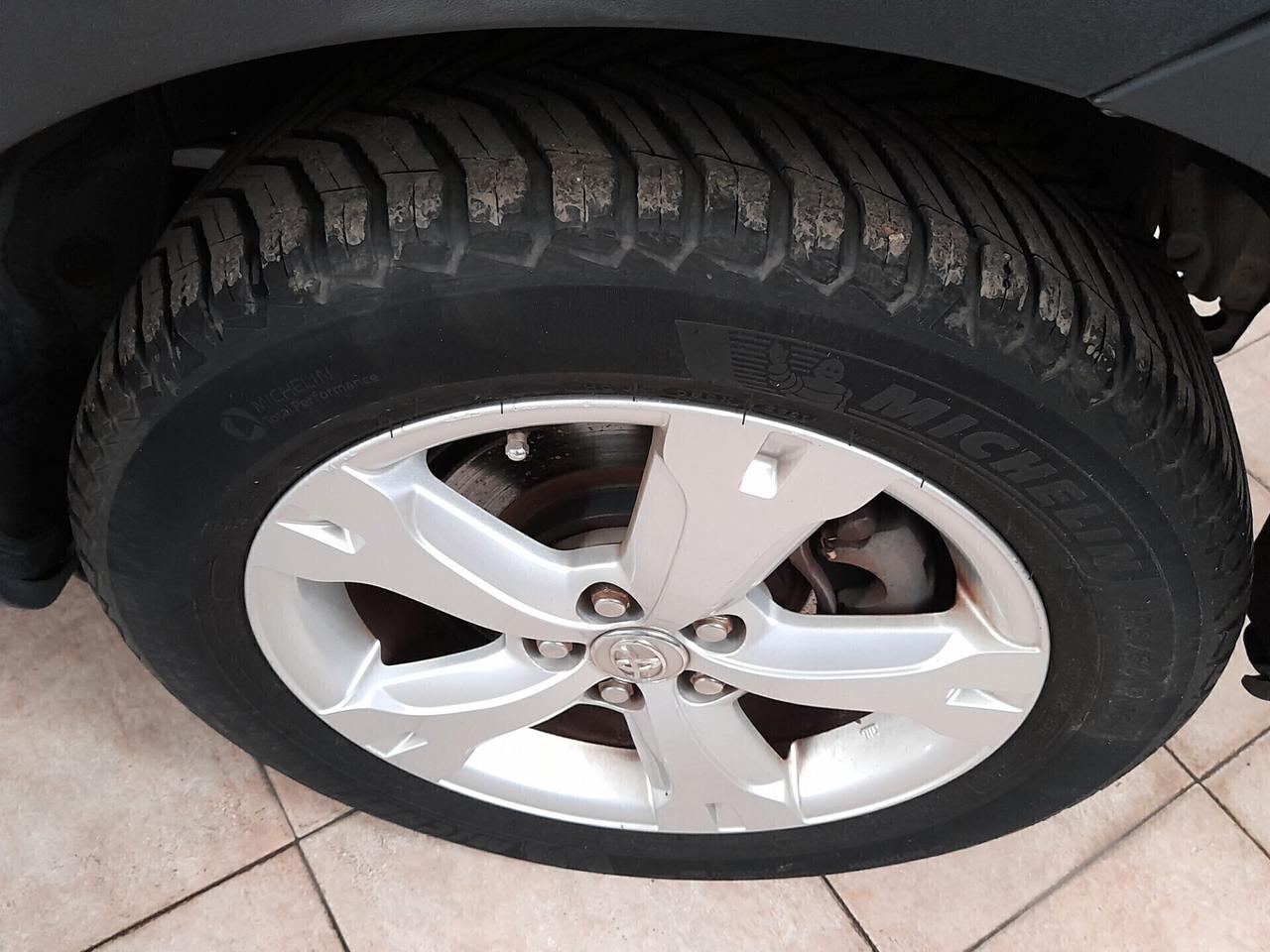 Toyota Urban Cruiser Urban Cruiser 1.4 D-4D AWD Sol