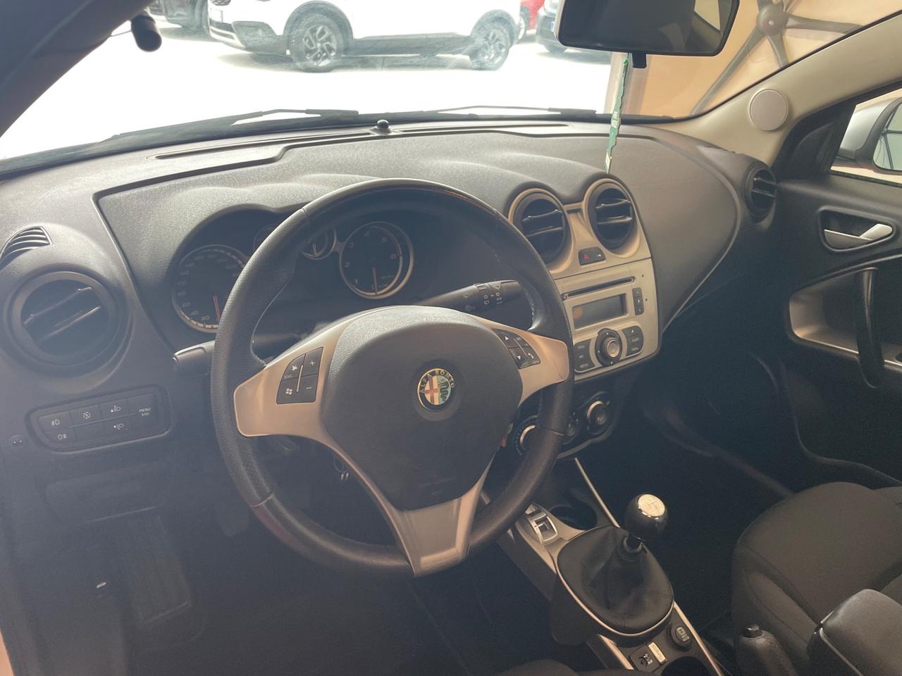 Alfa Romeo MiTo 1.3 JTDm-2 95 CV S&S Distinctive Sport Pack