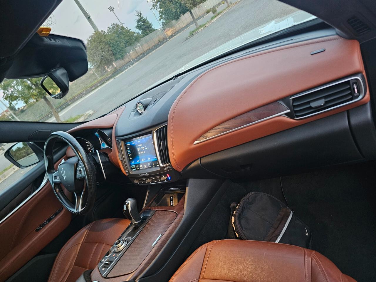 Maserati Levante V6 Diesel 275 CV AWD Gransport