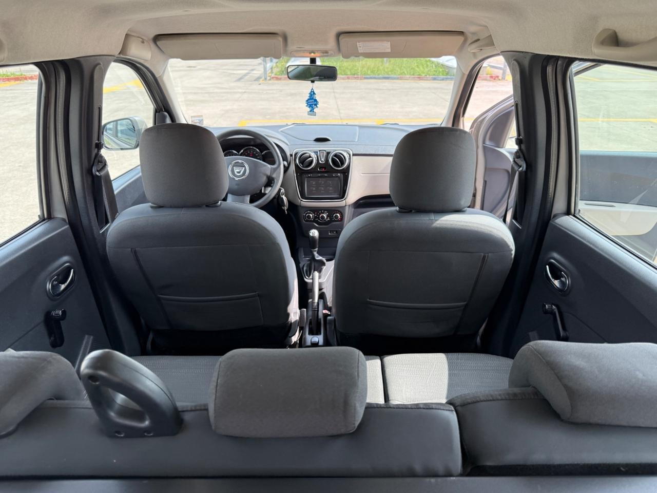 Dacia Lodgy 1.5 Diesel 90CV 5 posti OK NEOPATENTATI