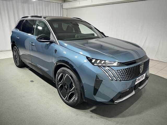 Peugeot 5008 GT motore elettrico (73kWh) 210 CV GT (7 posti)