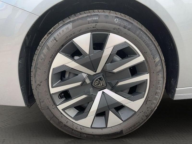 Peugeot 208 208 1.2 turbo Style 100cv