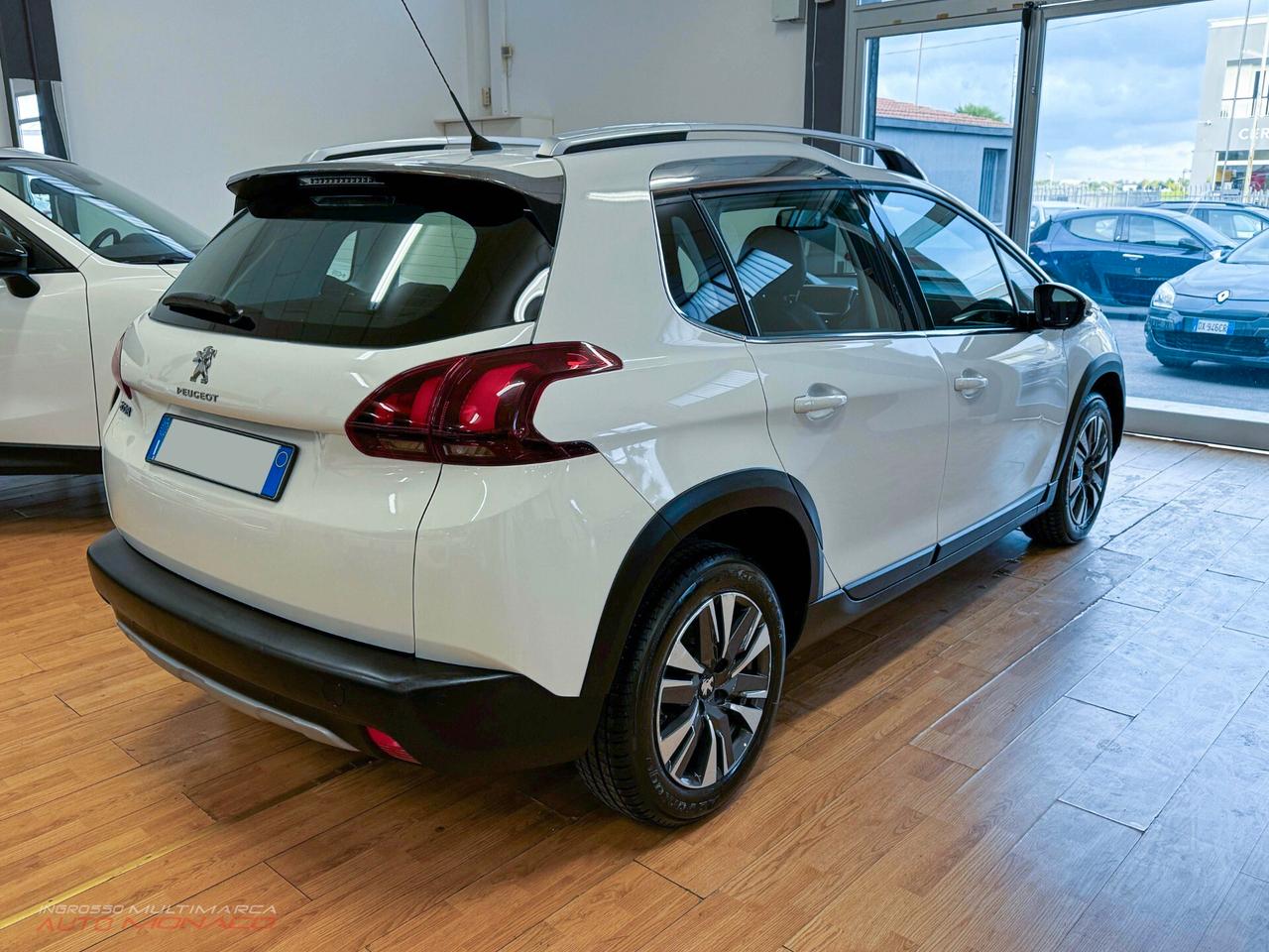 Peugeot 2008 BlueHDi 100cv Allure 2018