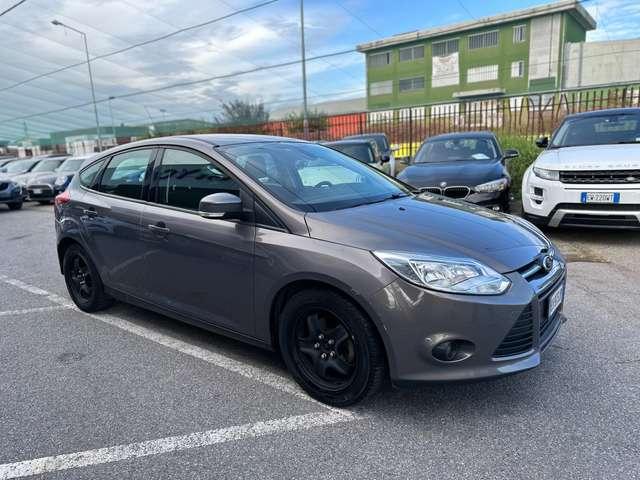 Ford Focus Focus 5p 1.6 Plus Gpl 120cv