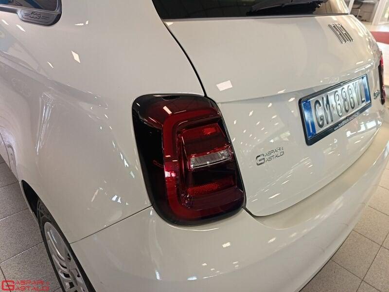 FIAT 500 500e 42 kWh