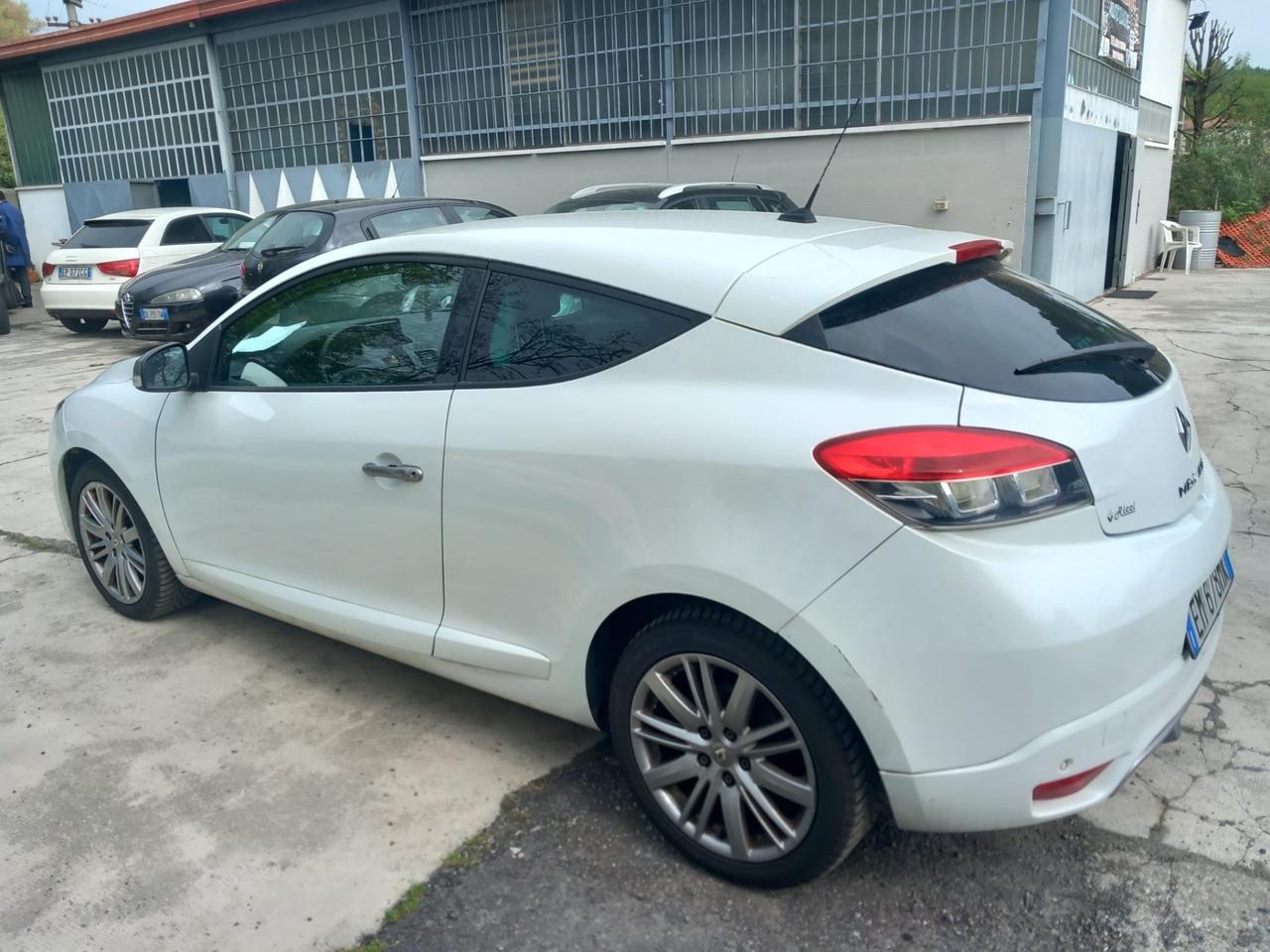 Renault Megane Mégane Coupé 1.6 dCi 130CV Start&Stop GT Line