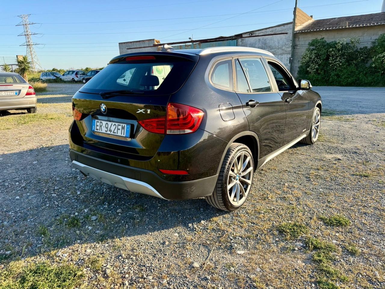Bmw X1 18d X Line -Pelle Nera-Navi-ok Permuta